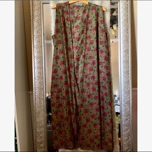 L floral lularoe sleeveless duster cardigan